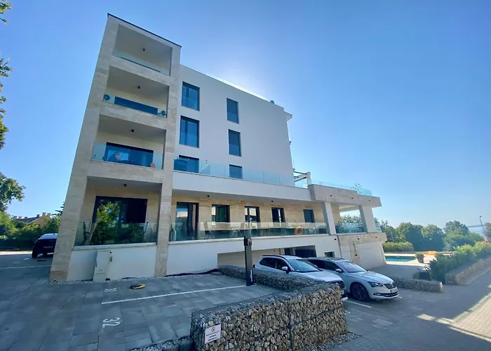 Lägenhet Littlebalaton- Pool, Sauna *